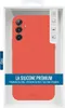 A red phone case is shown inside its retail packaging. Voir les images du produit