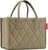 A studio shot of a quilted tote bag. Voir les images du produit