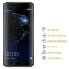 A smartphone with a screen protector is shown next to a list of its features. Produktbild-Vorschau