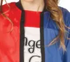 Close-up of a person wearing a costume jacket and shirt. Anteprima dell’immagine prodotto