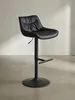 Freigestellter Barhocker aus schwarzem Kunstleder mit Metallfuß, von vorne fotografiert auf weißem Hintergrund._#sku_SAFWL7.005# Produktbild-Vorschau