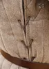Ärmelloser Gambeson mit handgefertigen Details, braun L Produktbild-Vorschau 10