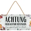 LANOLU Achtung freilaufende Rentnerin Retro Blechschild mit Produktbild-Vorschau 1