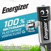 An Energizer battery character holding a pack of Energizer AA batteries, with promotional text about recyclability and plastic-free packaging. Voir les images du produit