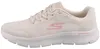 Auf dem Bild ist ein Freizeitschuh in der Farbe Beige zu sehen der aus verschiedenen Materialien gefertigt ist. Der Schuh ist von der Seite betrachtet und zeigt eine sportliche Silhouette mit einer vereinfachten Schnürung. Produktbild-Vorschau