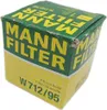 A close-up shot of a MANN FILTER oil filter box. Podgląd zdjęcia produktu