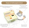 A wooden toy cash register and payment terminal with accessories, presented with descriptive text and lines indicating features. Produktbild-Vorschau