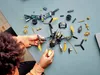 LEGO 76195 Marvel Spider-Mans Drohnenduell, Spielzeug für Produktbild-Vorschau 25