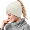 Háčkovaná čepice s culíkem, dámská čepice - BEANIEHUT White Náhled obrázku produktu 7