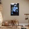 MuchoWow® Poster Blumen - Schwarz - Weiß - Blau 60x90 cm - Produktbild-Vorschau 6