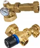 Two brass plumbing fittings, one with a pressure gauge, against a white background. Anteprima dell’immagine prodotto