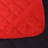 Couvre-lit matelassé réversible rouge et noir 170x210 cm Voir les images du produit 4