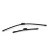 Two black windshield wiper blades are shown against a white background. Anteprima dell’immagine prodotto