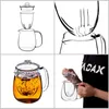 A collage of four images showing a glass teapot with an infuser, tea leaves, and a person holding a smaller glass teapot. Anteprima dell’immagine prodotto