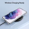A clear phone case is shown on a wireless charging pad. Produktbild-Vorschau
