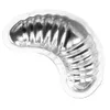 A single, silver-colored baking mold shaped like a crescent moon with ribbed texture, isolated on a white background. Anteprima dell’immagine prodotto