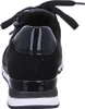 A close-up, rear view of a black sneaker. Náhled obrázku produktu