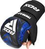 A close-up shot of a single MMA glove on a white background. Voir les images du produit