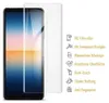 A smartphone screen protector is shown next to a smartphone, with feature callouts on the right. Produktbild-Vorschau