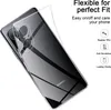 A clear phone case is shown on the back of a Huawei phone, highlighting its features. Anteprima dell’immagine prodotto