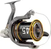 A close-up studio shot of a fishing reel. Anteprima dell’immagine prodotto