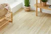 PVC-Bodenbelag in Marmor-Beige in einem Flur mit modernem, naturverbundenem Stil Produktbild-Vorschau