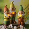LED Solar Gartenzwerg mit Vogel - Gartenfigur - warmweiße Produktbild-Vorschau 8