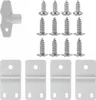 A collection of white plastic mounting brackets and silver screws, along with a white plastic key-like object, arranged on a white background. Anteprima dell’immagine prodotto