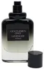 Flakon von Gentlemen Only Givenchy Intense mit schwarzem Farbverlauf, abgenommener Verschlusskappe und sichtbarem Sprühkopf. Produktbild-Vorschau