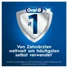 A blue background with a silver shield featuring the Oral-B logo and the number 1. Text below the shield states "Von Zahnärzten weltweit am häufigsten selbst verwendet". Produktbild-Vorschau