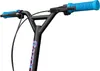 Close-up of the handlebars and stem of a scooter. Anteprima dell’immagine prodotto