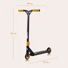 A black and yellow stunt scooter with dimensions indicated by measurement lines and text. Anteprima dell’immagine prodotto