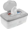 A close-up shot of a wet wipe dispenser with the lid open. Anteprima dell’immagine prodotto