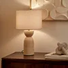 Lampe de table avec pied en travertin ERIN, Ø 28 x 47,5 cm Voir les images du produit 3