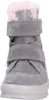 A close-up, front-facing view of a gray winter boot with pink faux fur trim. Voir les images du produit