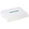 A clear, studio shot of a transparent cake dome with a blue handle, isolated on a white background. Anteprima dell’immagine prodotto