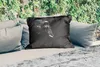 MuchoWow® Outdoor Kissen - Elefant - Schwarz und weiß - Produktbild-Vorschau 2