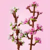 LEGO Botanicals Kirschblüten - Spielzeug mit Kunstblumen  – Produktbild-Vorschau 6