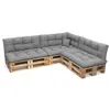 A sectional sofa made from wooden pallets with gray cushions, shown against a white background. Anteprima dell’immagine prodotto