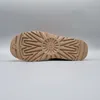 UGG W CLASSIC ULTRA MINI Hnedá Náhľad obrázku produktu 33