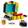 LEGO 40817 Valise de voyage jaune Voir les images du produit 4