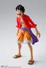 A studio shot of an action figure. Podgląd zdjęcia produktu