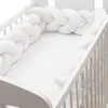 Ochranný mantinel do postieľky vrkoč New Baby Minka a Bodky Náhľad obrázku produktu 2