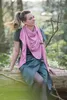 Knit Factory Lola Dreieckstuch - Kings Blue - 190x85 cm Produktbild-Vorschau 2