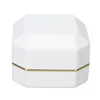 Ringbox, quadratisch, Samt, für Eheringe, mit LED-Licht, Produktbild-Vorschau 2