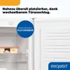 An open refrigerator with a container of ice cream on a shelf. Text overlays highlight product features. Produktbild-Vorschau