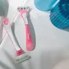 Rasoi usa e getta Gillette Venus Sensitive, Confezione da 3 Anteprima dell’immagine prodotto 5