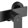 A close-up shot of a black shower faucet. Anteprima dell’immagine prodotto