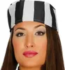 Close-up of a woman's face wearing a striped hat. Anteprima dell’immagine prodotto