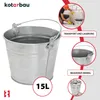 A galvanized metal bucket with a handle, shown in a studio-like setting with marketing overlays and inset images. Náhled obrázku produktu
